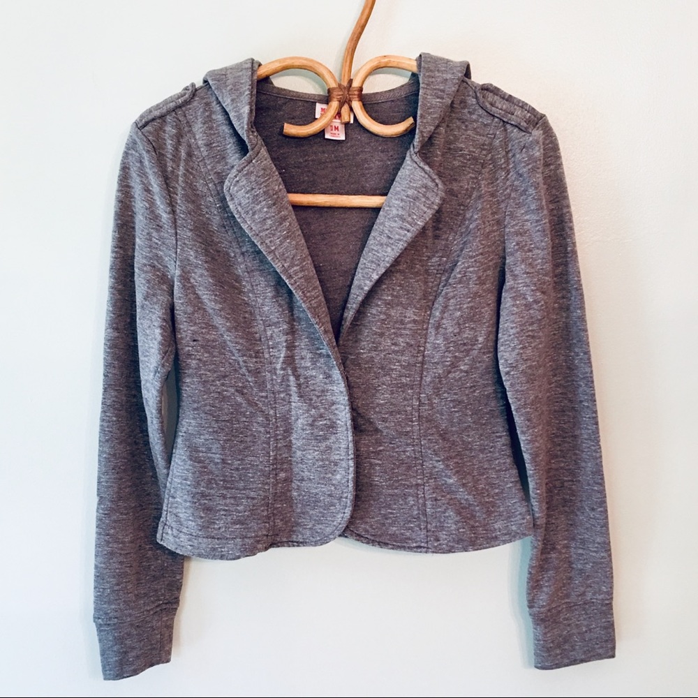 Snap Front Closure Cropped Lapeled Hooded Blazer